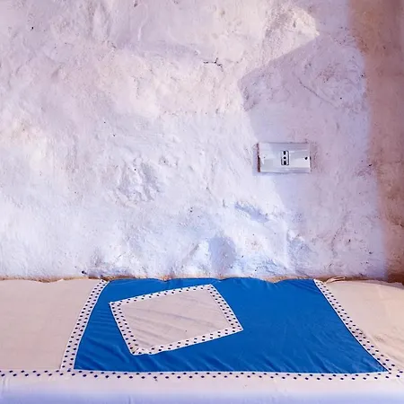 Trullo Iolanda * Pizzo (Salento)